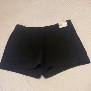 Express Size 6 Black Dress Shorts